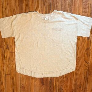 Isaac Mizrahi beige sweater short sleeve top size large